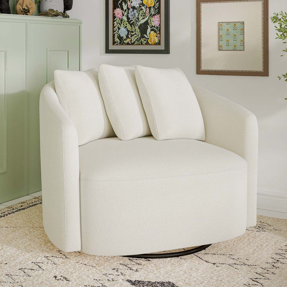 Oversized round swivel chair