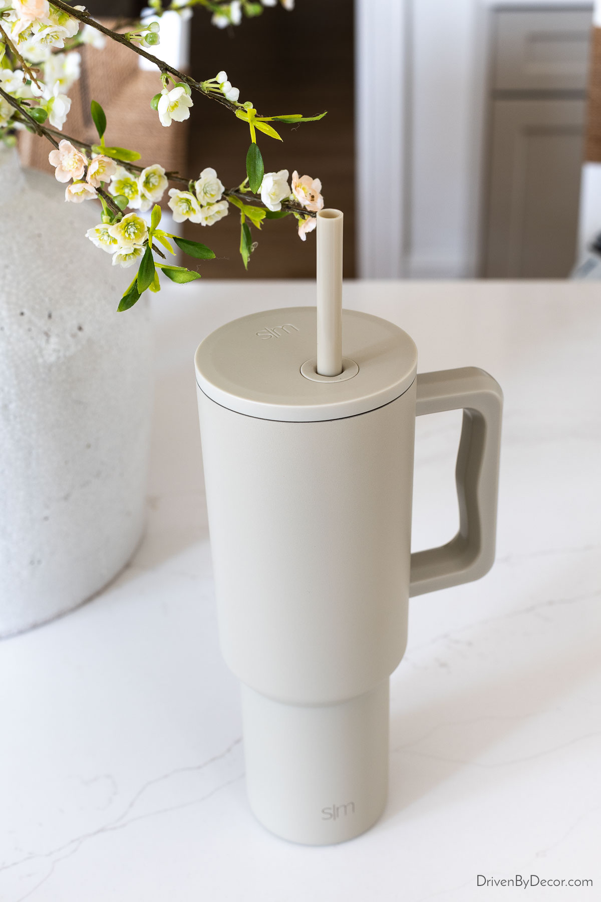 Beige insulated travel mug