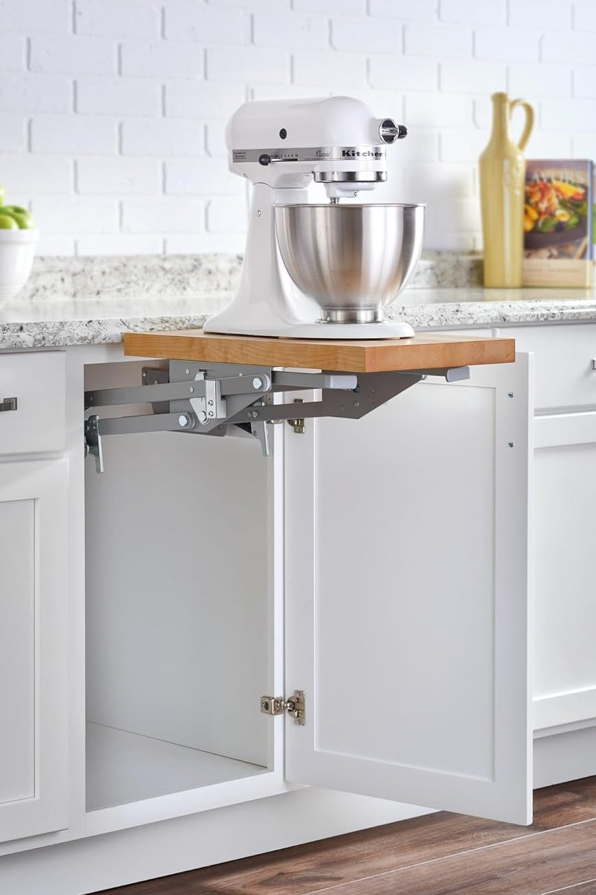 Mixer lift built into cabinet