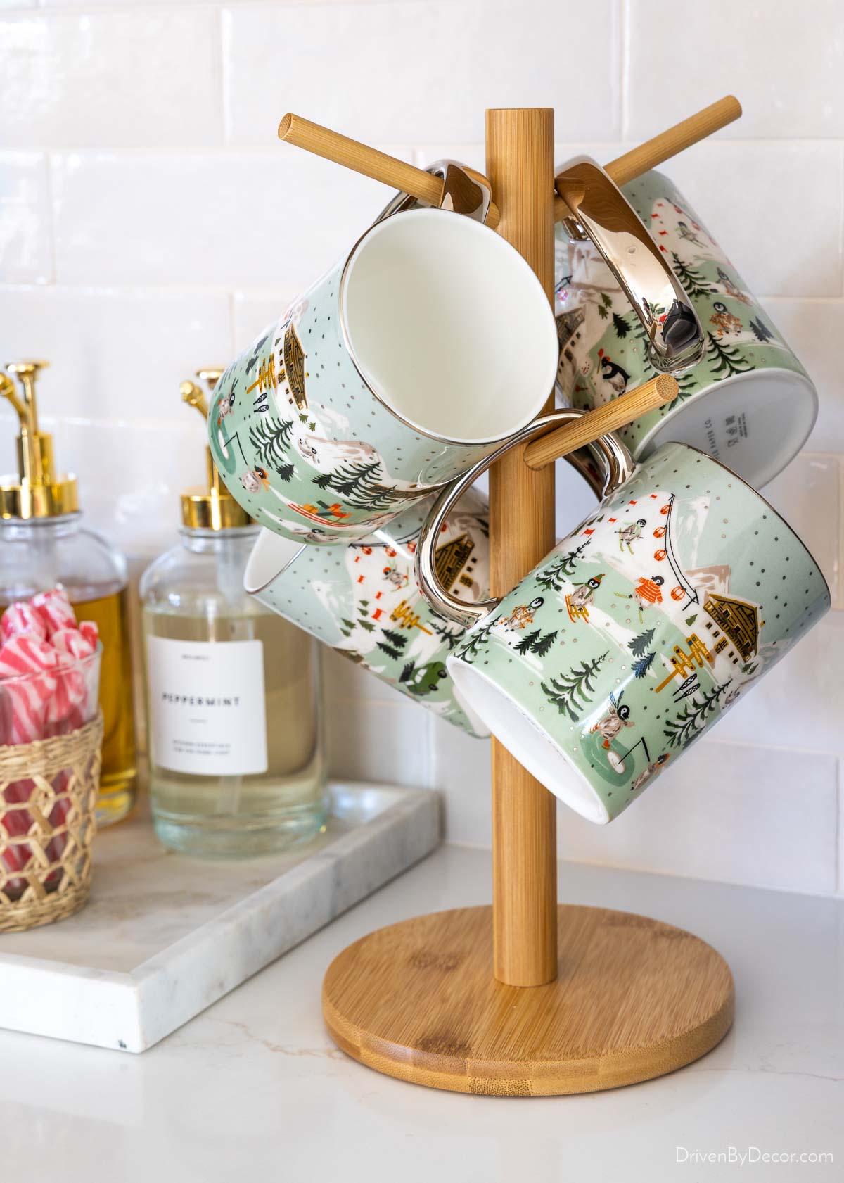 Wood mug tree holder with holiday mugs